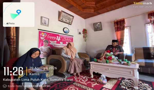 Kepala Kantor Kementerian Haji dan Umrah Kabupaten Lima Puluh Kota (H. Efi Yoskar) kembali menggelar kunjungan takziah ke rumah duka jemaah haji yang wafat pada masa operasional haji tahun 1447 H / 2026 M.